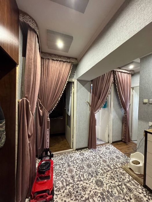 3-хонали уй сотилади ремотлари яхши