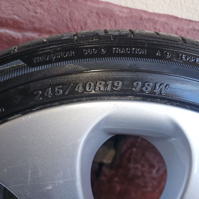 Шина BMW_R19 2 дона