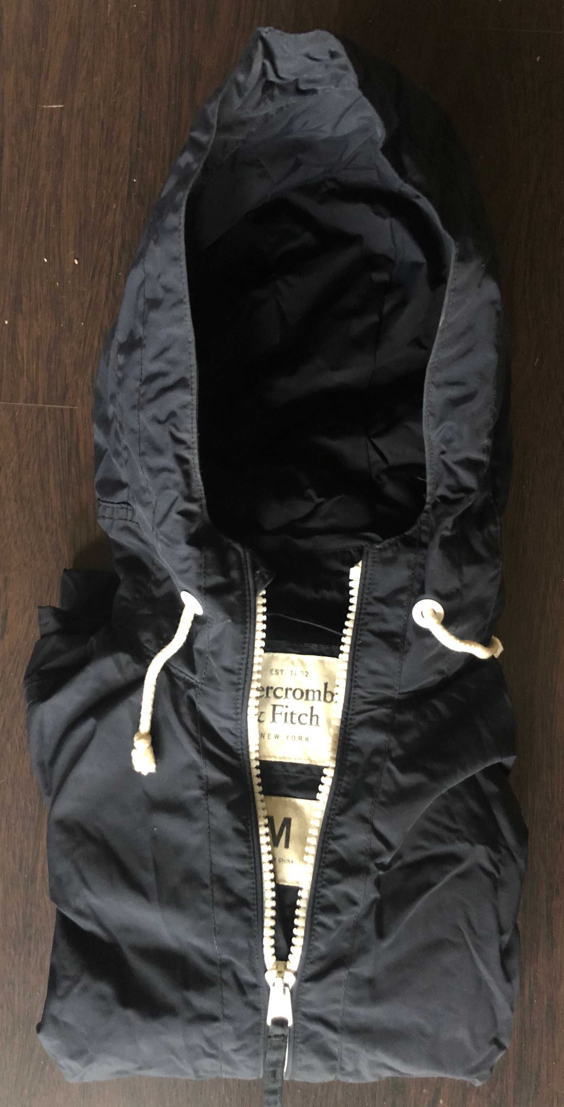 Аbercrombie & Fitch Navy Rain Hoodie Size M