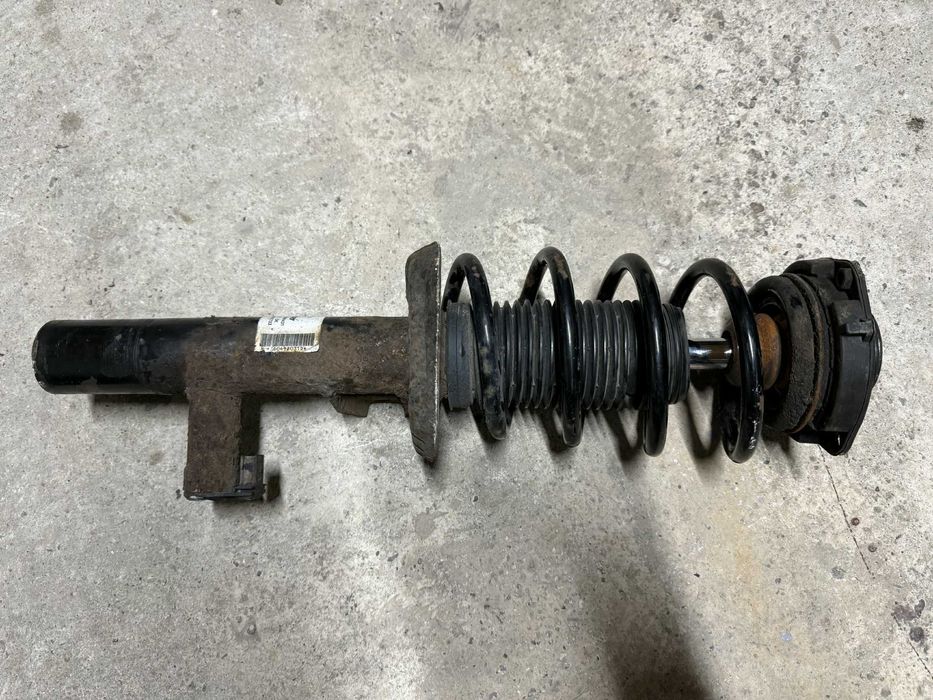 Amortizor electric-telescop,cu arc,flanse-Passat CC