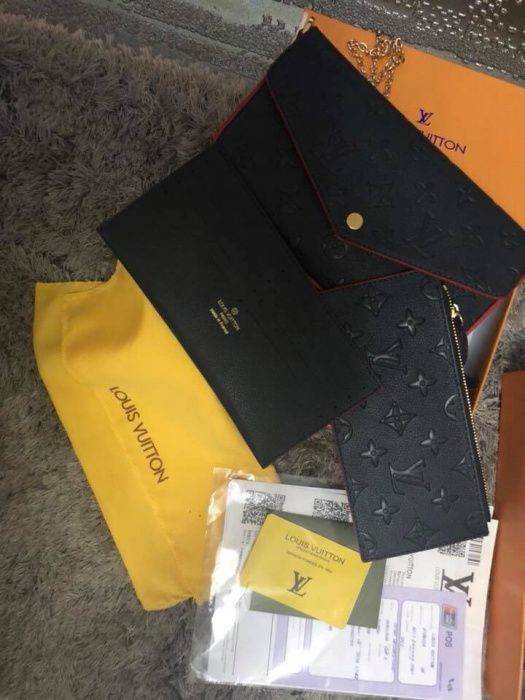 Geanta Louis Vuitton piele naturală/inclusiv mini portofel și pt card
