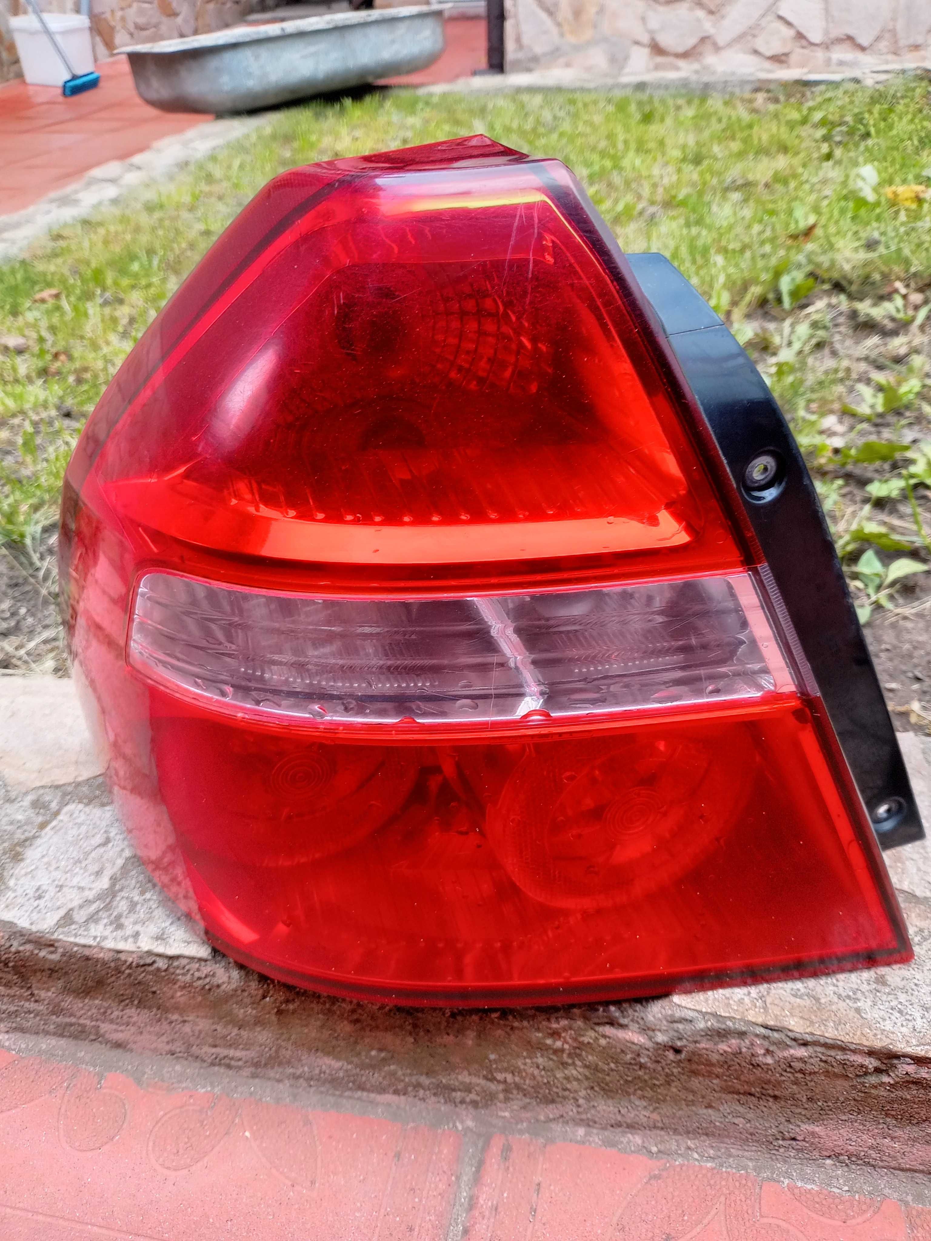 Chevrolet aveo 1.4/1.2 2007година , части.Огледала,стопове, бобина.