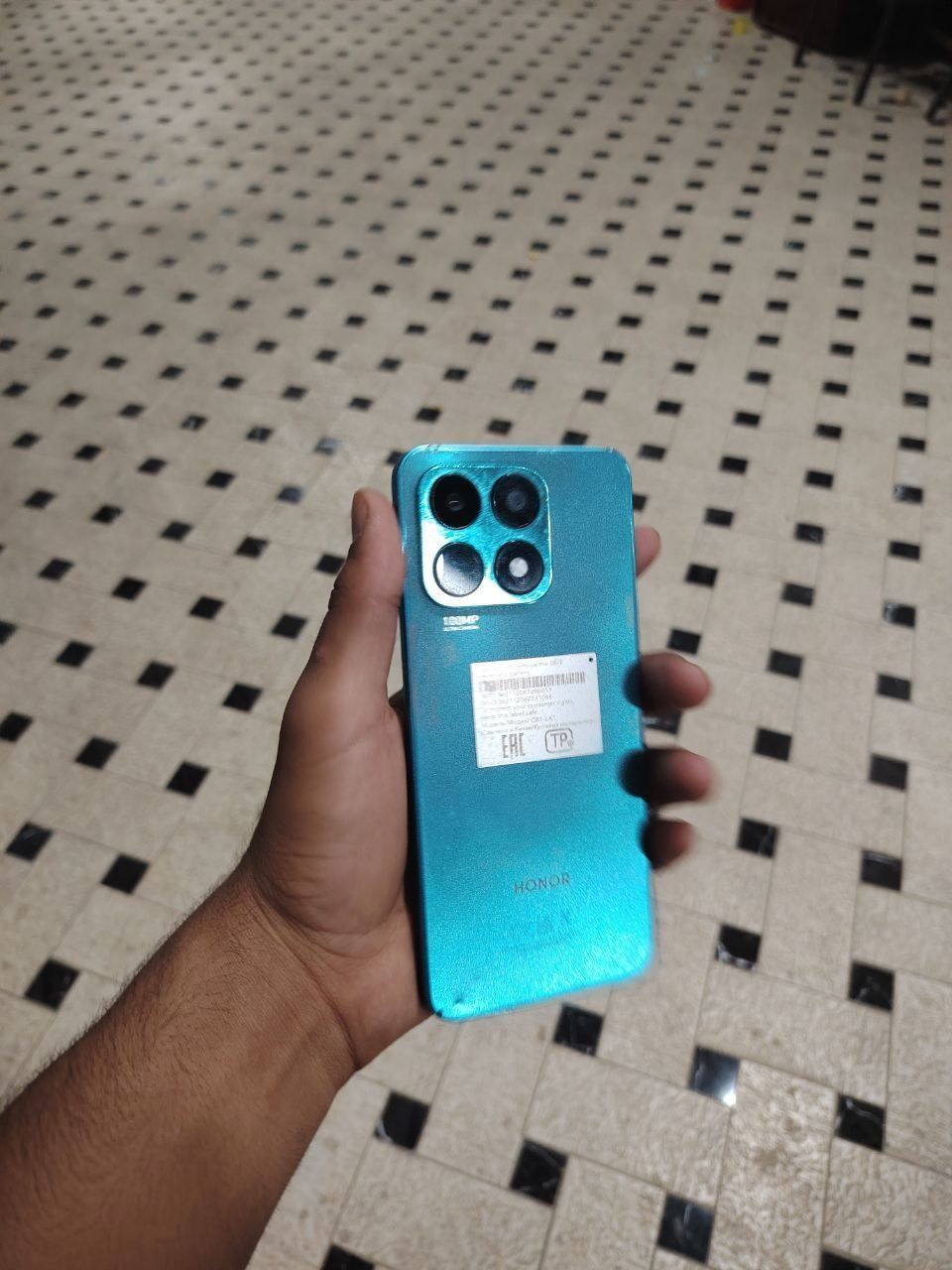 Honor x8a sotiladi