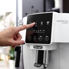 Кофемашина DeLonghi ECAM220.20.W