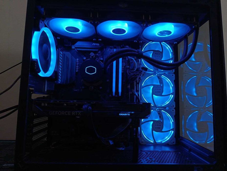 Продам игровой ПК на Ryzen 9 5900X и RTX 5060 Ti