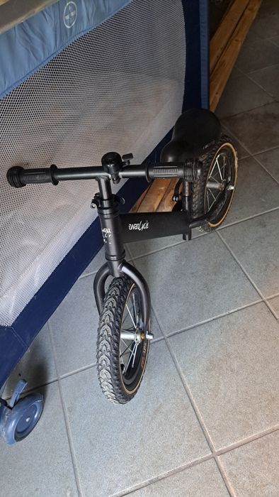 Bicicletă fără pedale