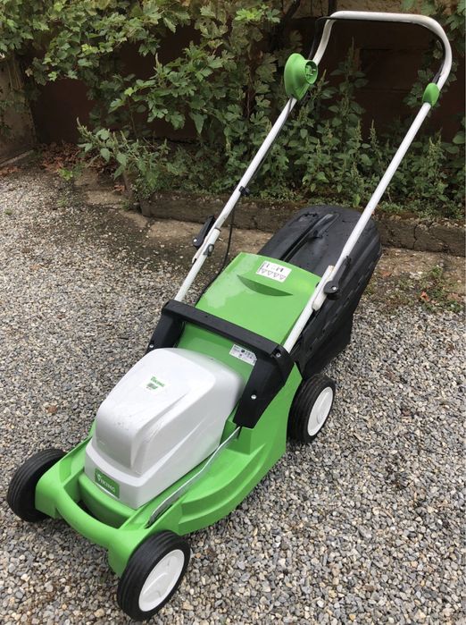 Mașină de tuns iarba Viking electrica