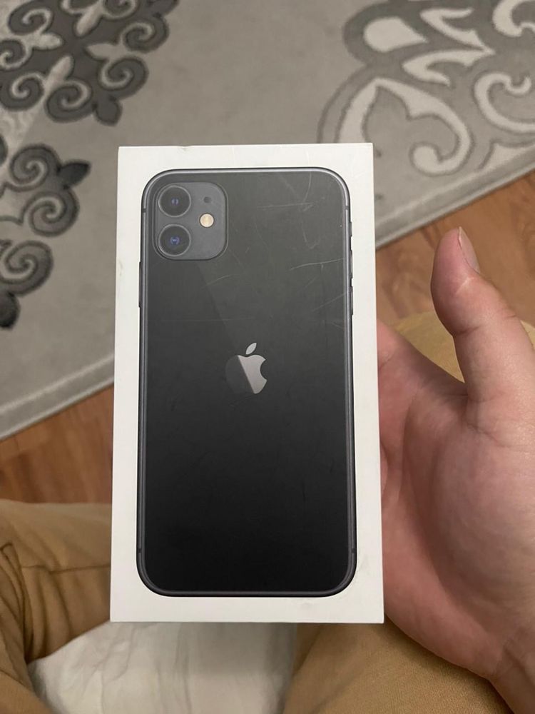 iPhone 11, 128 Гб