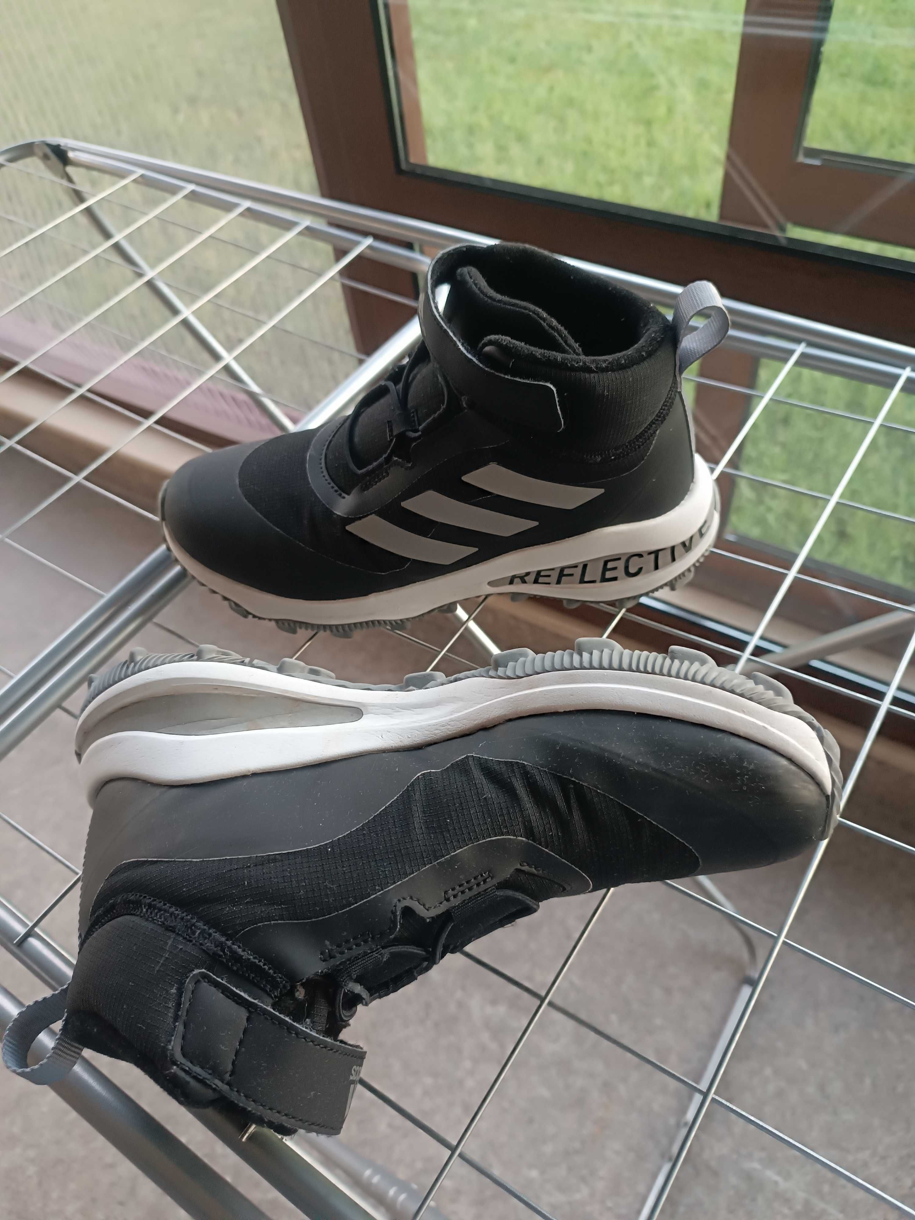Обувки момче Adidas 38 ²/³