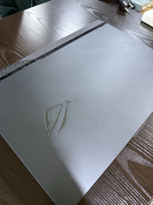 Asus ROG Strix G17 RTX4070