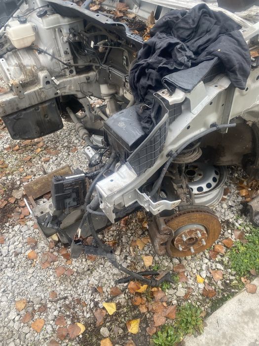 Рогове / челен удар / лонжерони Hyundai ix35