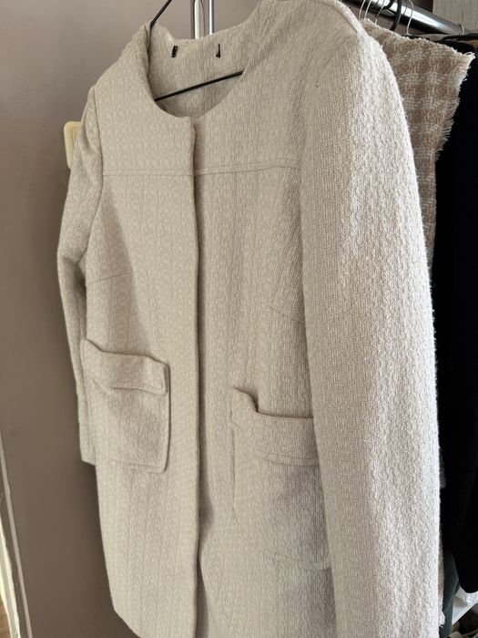 Есенно палто, тънко