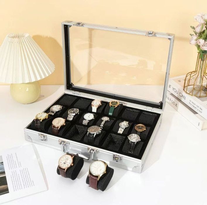 Шкатулка кейс для часов и украшений