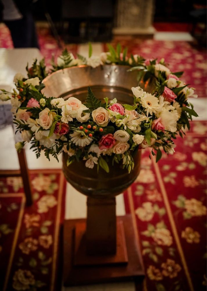 Aranjamente florale pentru nunti, botezuri și alte evenimente