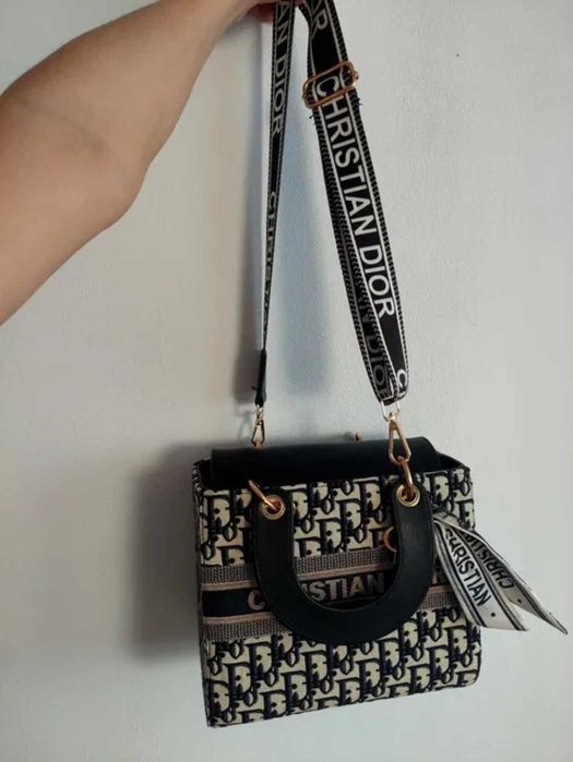 Geanta Christian Dior