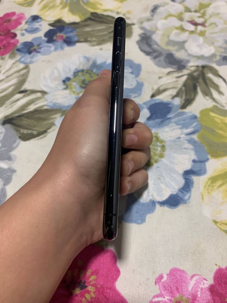 Iphone 11 pro 64 tali yomkst 73