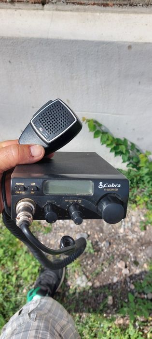 100 lei Statie radio auto cb