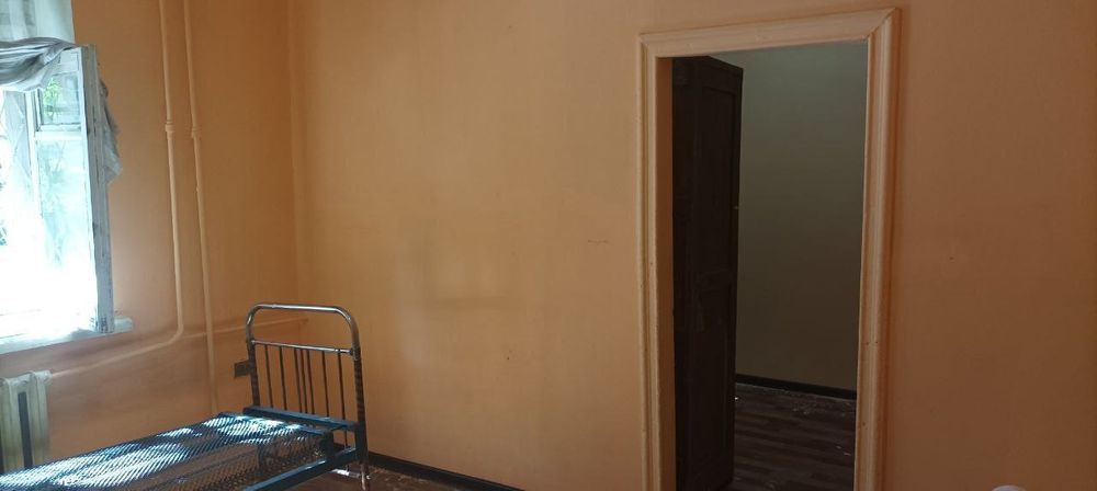 ПАРКЕНТСКИЙ(Шампанский завод)! Очень дёшево! Срочная продажа!