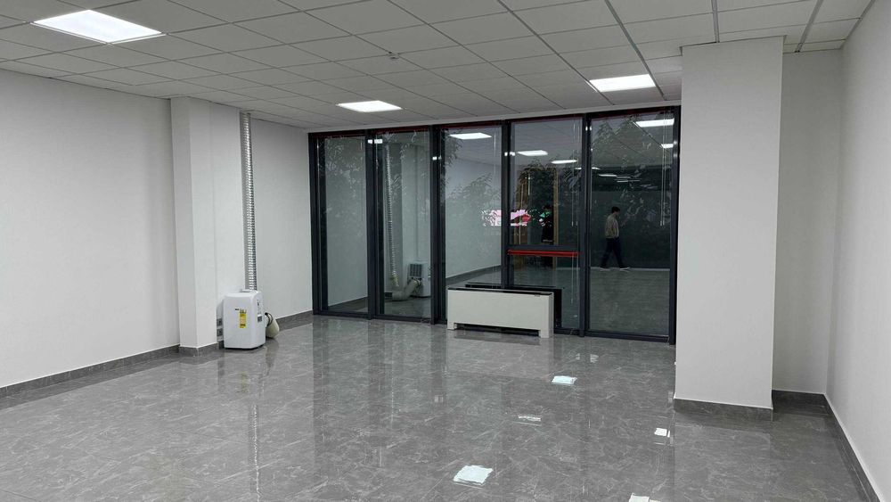 [КМ] СДАМ 65 м2 Бизнес Центр