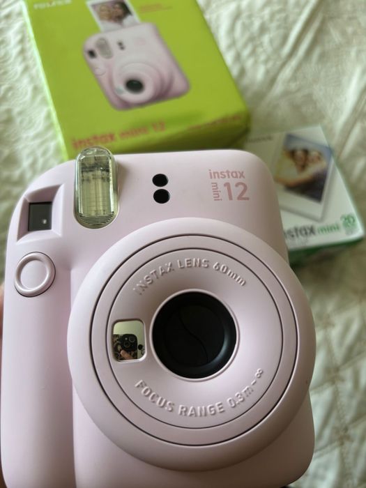 Продам Instax 12 mini