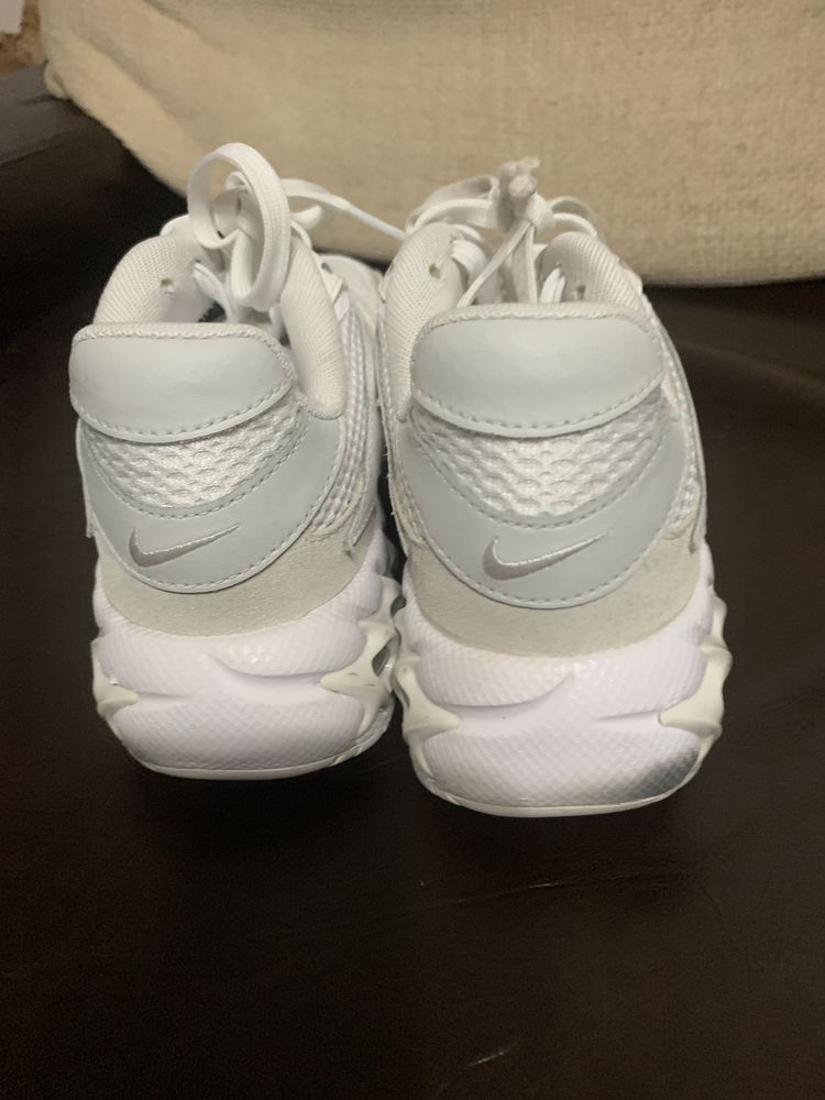 Adidasi nike zoom air 39