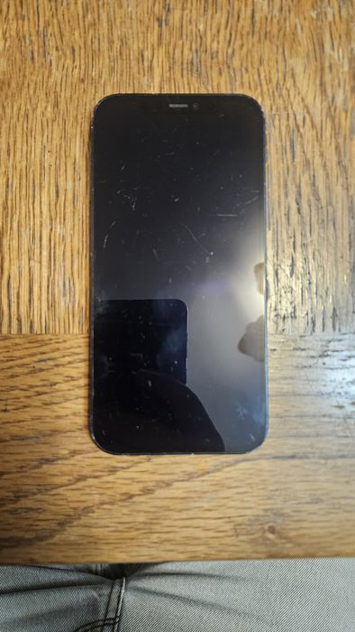 Vand iPhone 12 128Gb