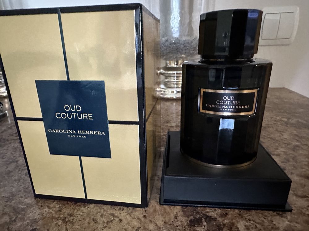 Парфюм Carolina Hererra Oud Couture