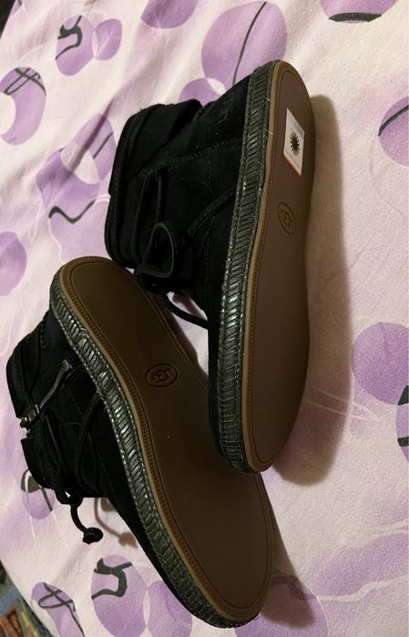 Ghete UGG piele intoarsa