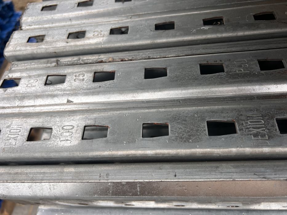 Rafturi metalice profesionale dexion