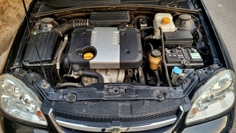 Lacetti 1.8, автомат, 3 позиция.