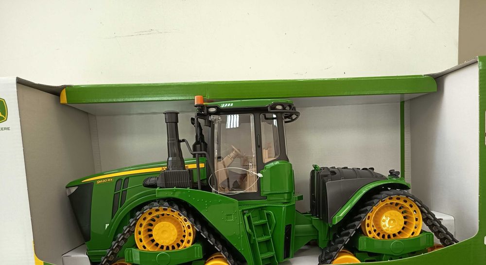 John Deere 9620RX оригинална играчка