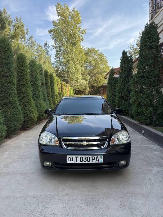 Lacetti 2-pozitsiya. 2013-yil. 97.000 KM yurgan. Kraskasi 100% toza.
