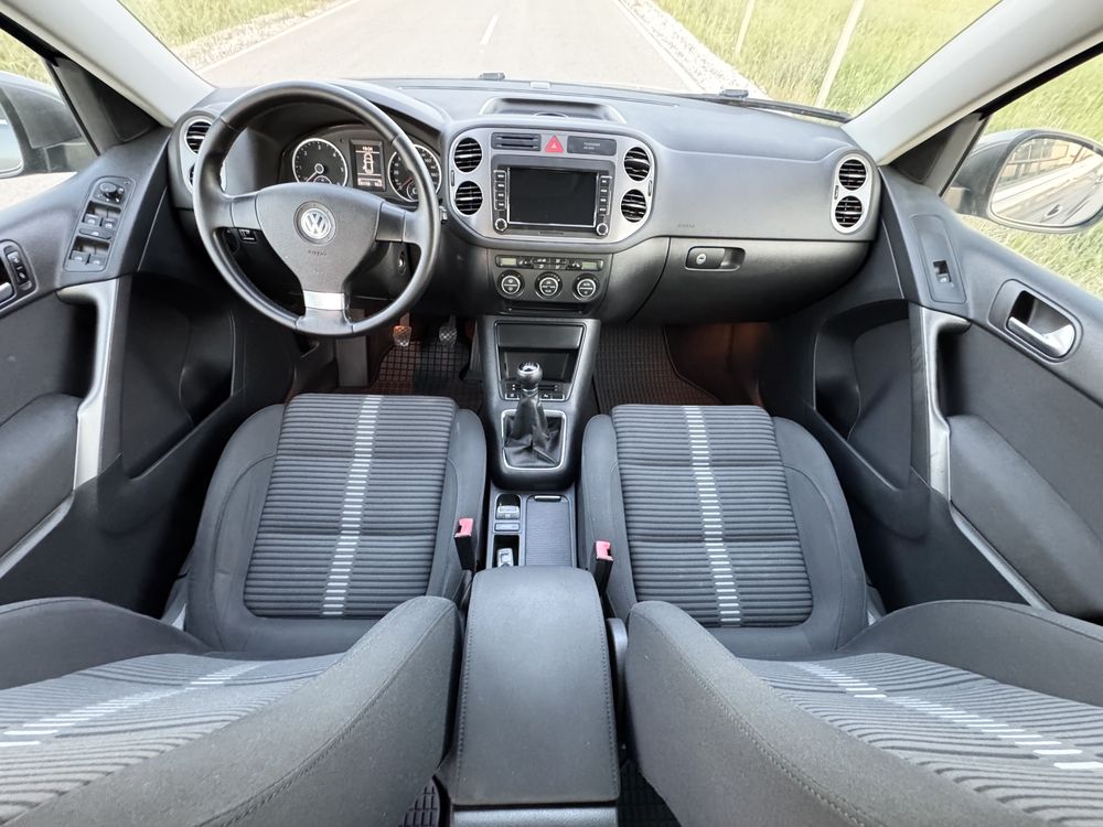 VW Tiguan 2.0 TDI 140к.с 4MOTION / NAVI / PODGREV