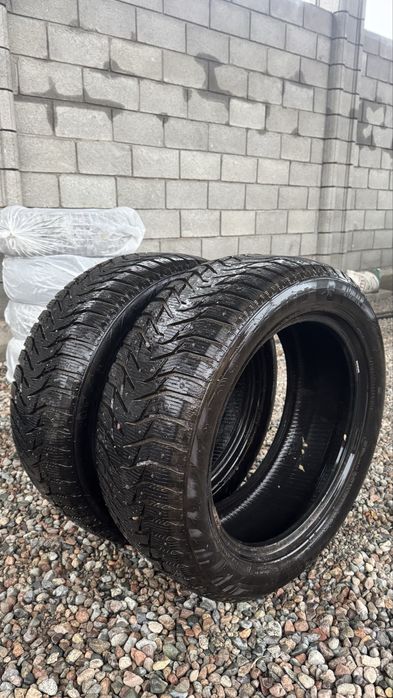 Почти новая зимняя резина