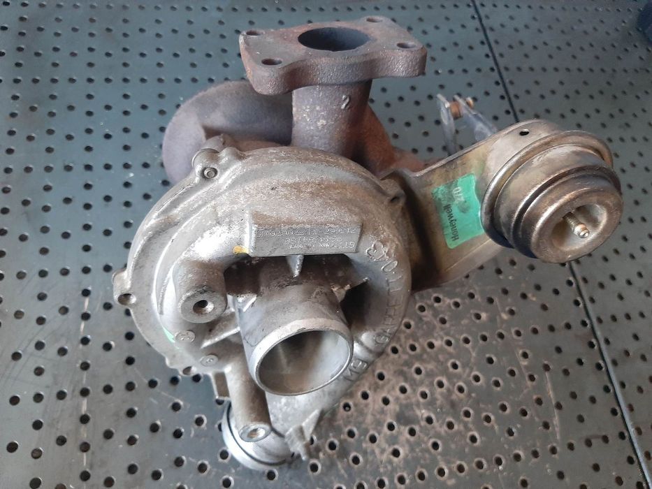 turbina 2.0 hdi  rhw  citroen c4 peugeot 807  peugeot 806 expert fiat ulysse scudo citroen jumpy  9644384180