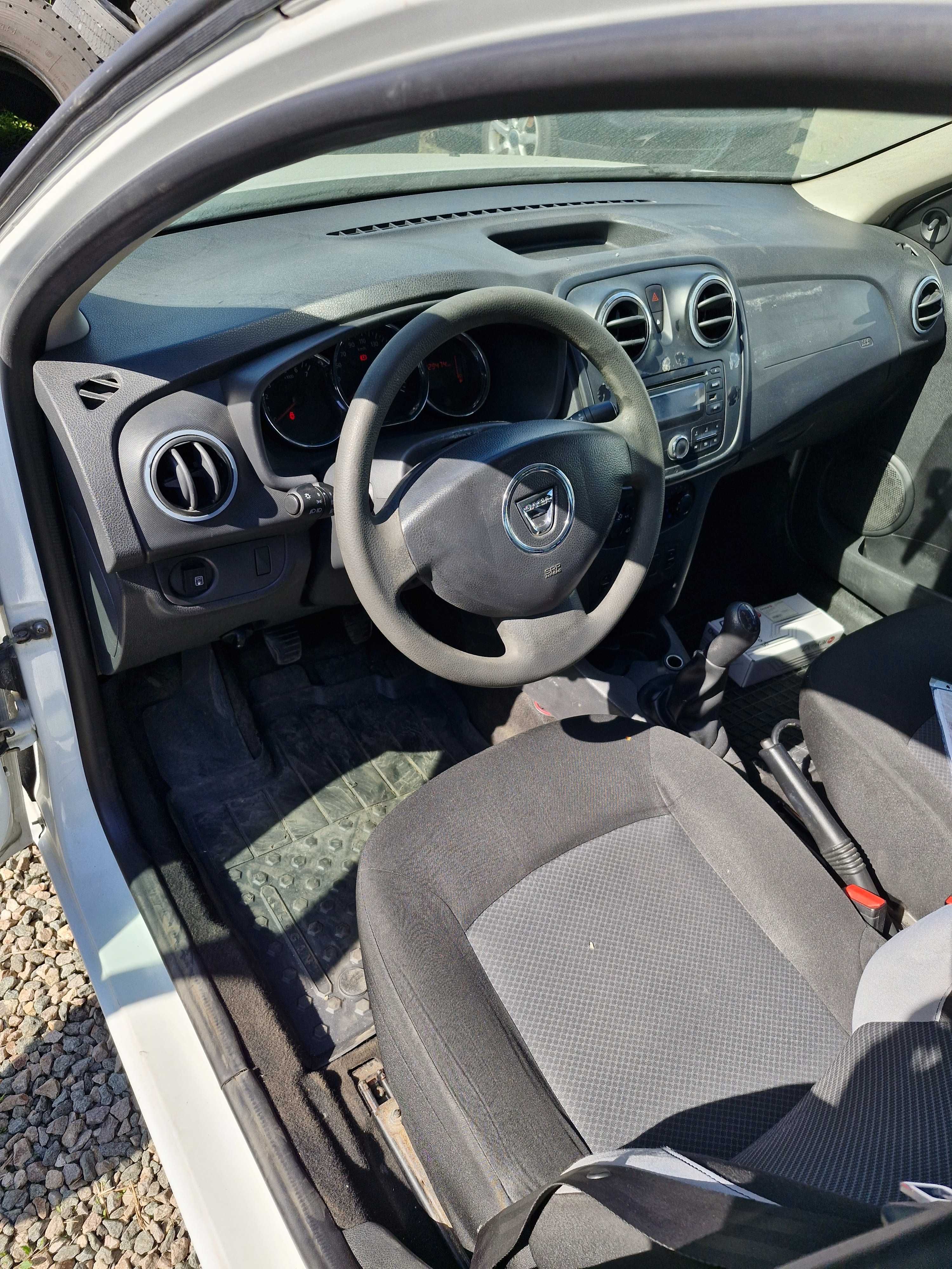 Vand Dacia Logan 1,2 benzina si gaz