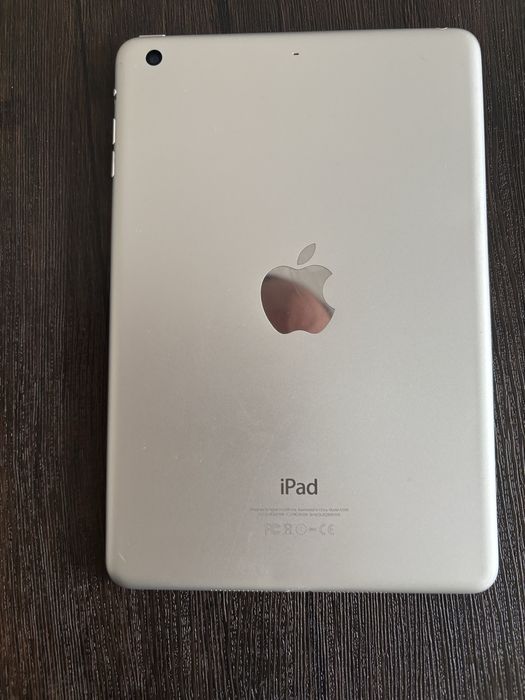 Продам Ipad 3 mini в отличном состоянии