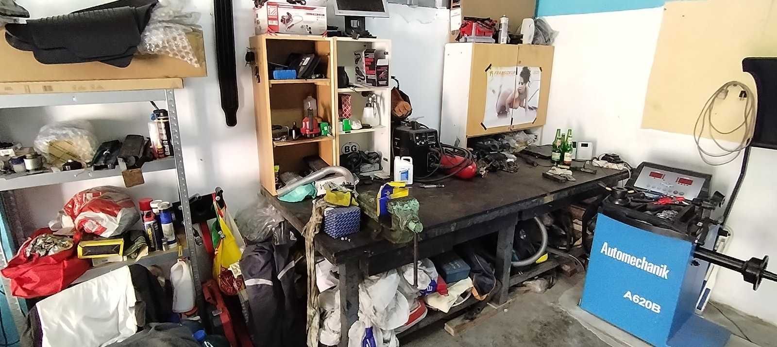 Автосервиз за продажба кв. Родина 1