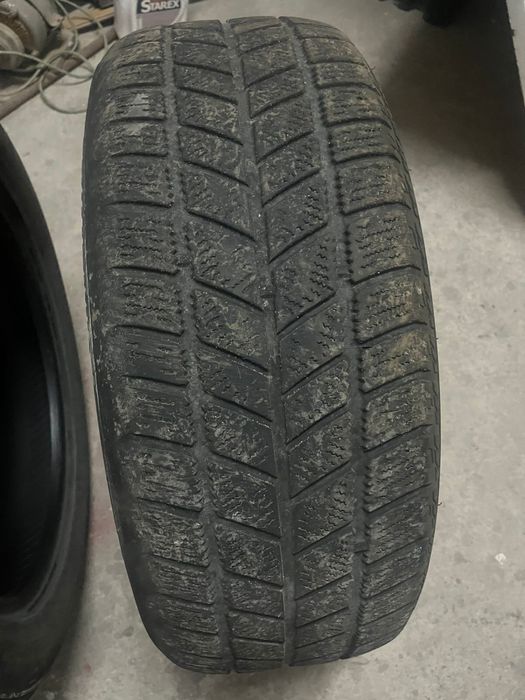 Продам 2 шт зимний шины 215.60.R16