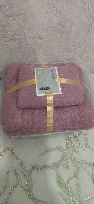 Продам набор полотенец 2 шт