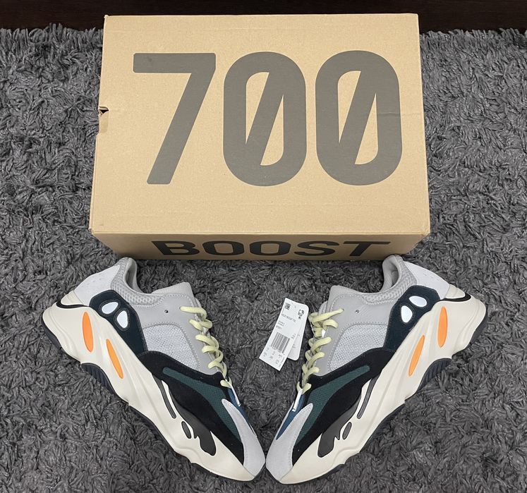 Yeezy 700 V1 Wave Runner