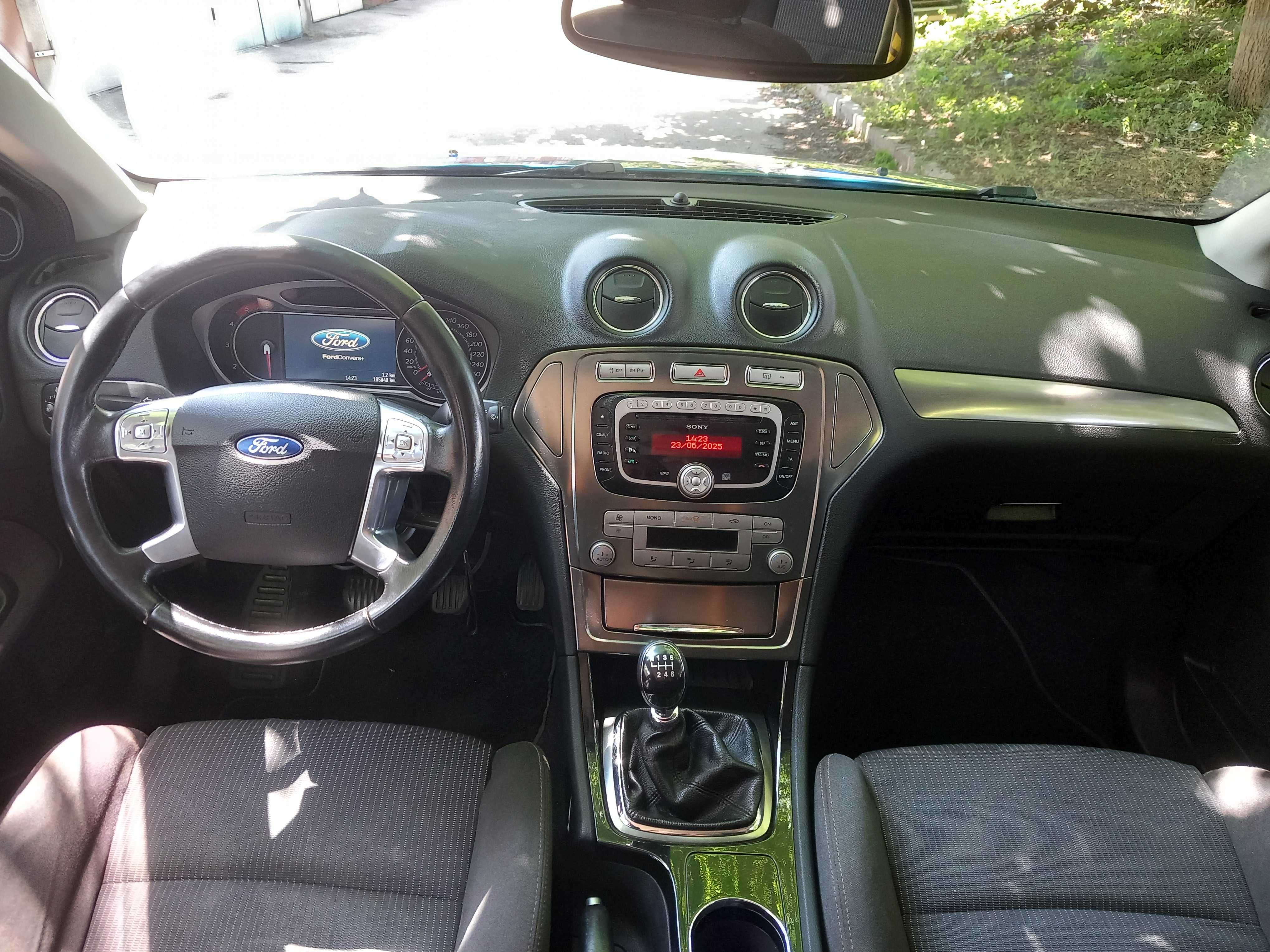 Ford Mondeo 1.8 tdci 185000 к.м. Перфектен