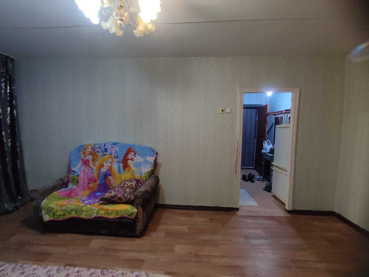 Продаю 2 комнатную квартиру в 21 микрорайоне. Помогу оформить ипотеку.