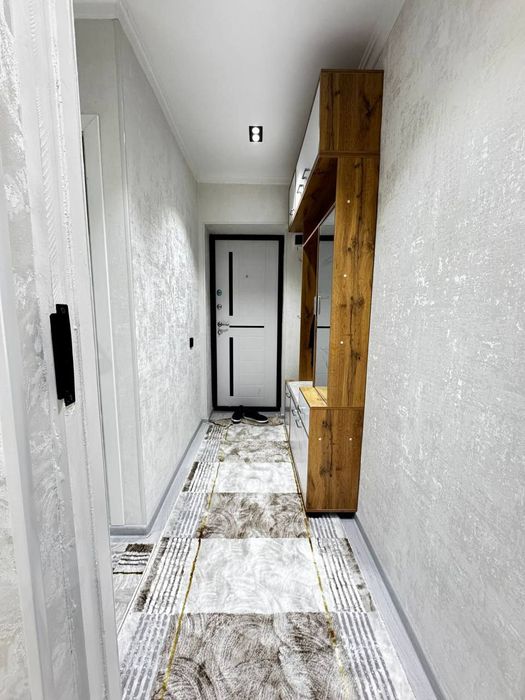 Квартира продаётся Чиланзар 23 квартал 1в2/3/5 меб тех балк 2*6