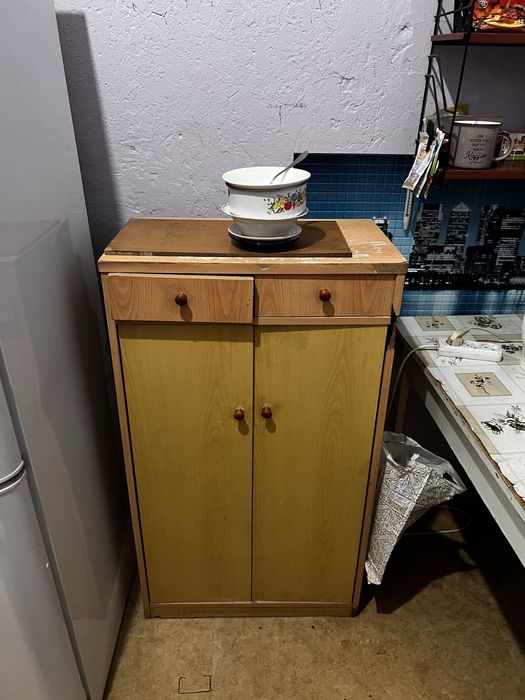 Пррдам тумбы м стол