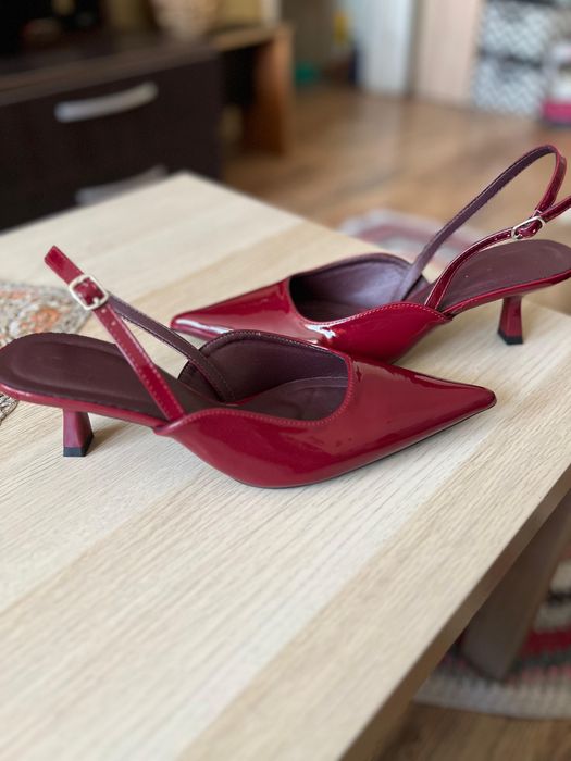 Pantofi Stiletto din lac,burgund