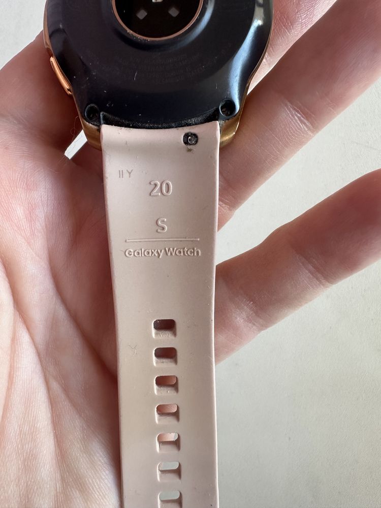 Продам часы Galaxy Watch