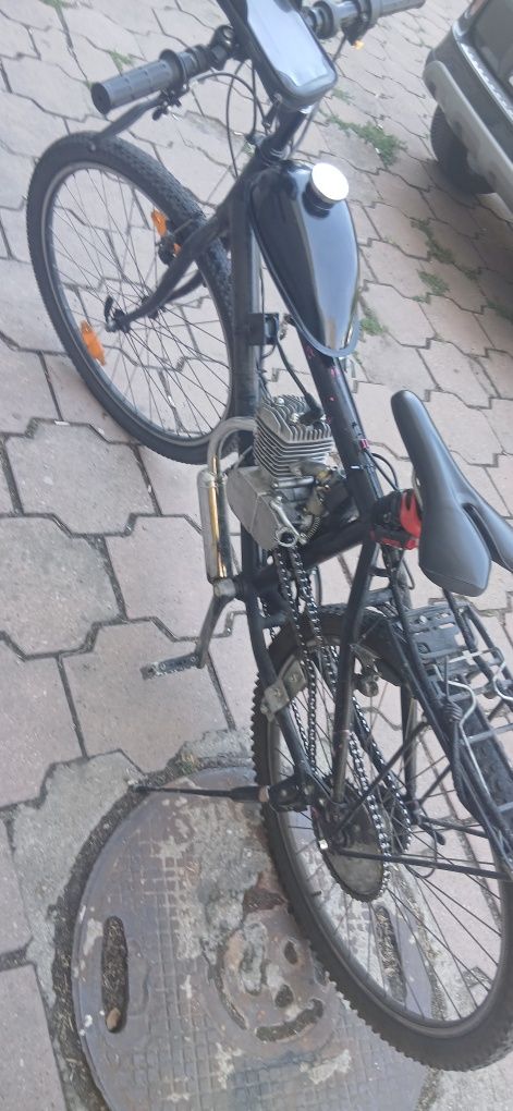 Продавам колело мотор