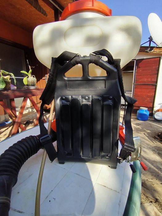 Моторна пръскачка