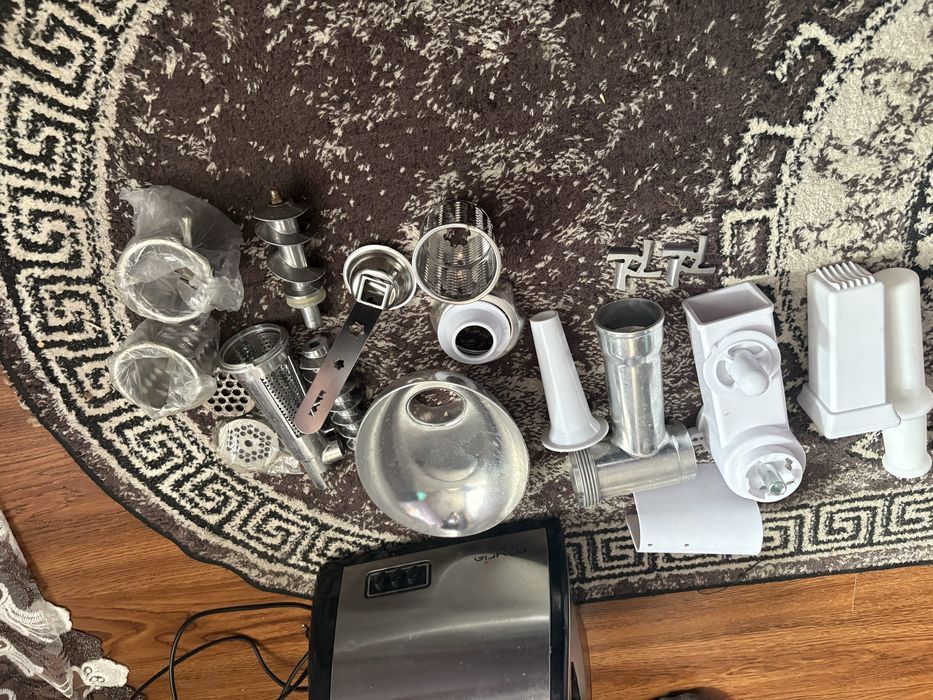 Masina de tocat myuria